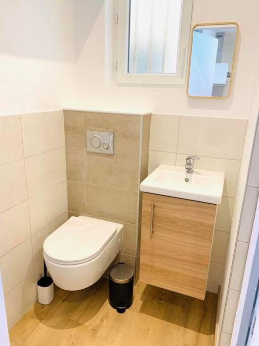 Appartement Plein Centre 帕雷·勒·毛尼尔 外观 照片