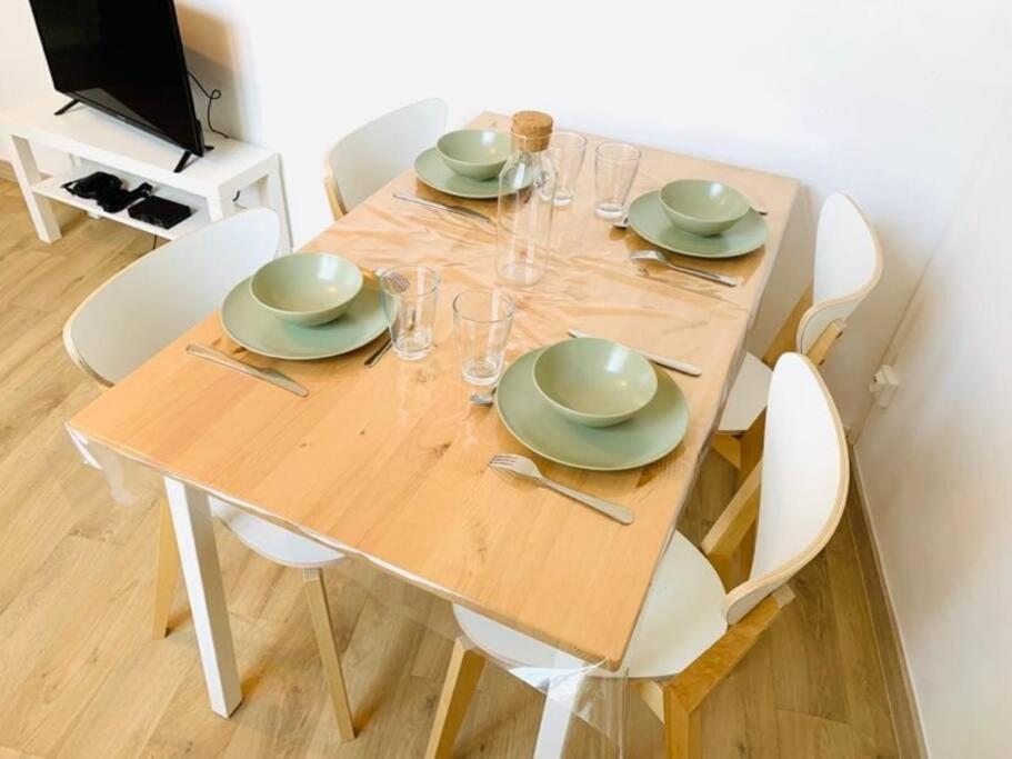 Appartement Plein Centre 帕雷·勒·毛尼尔 外观 照片